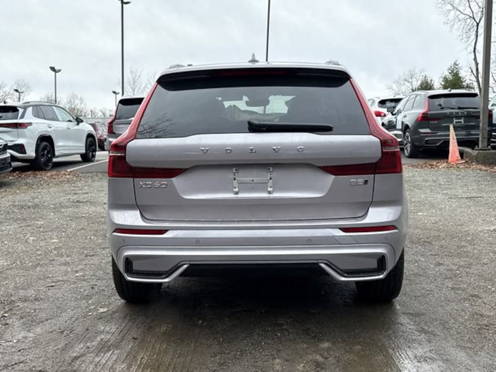 New 2026 Volvo XC60 B5 Plus SUV