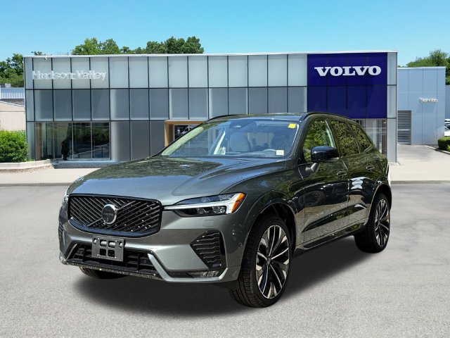 New 2027 Volvo XC60 B5 Ultra SUV