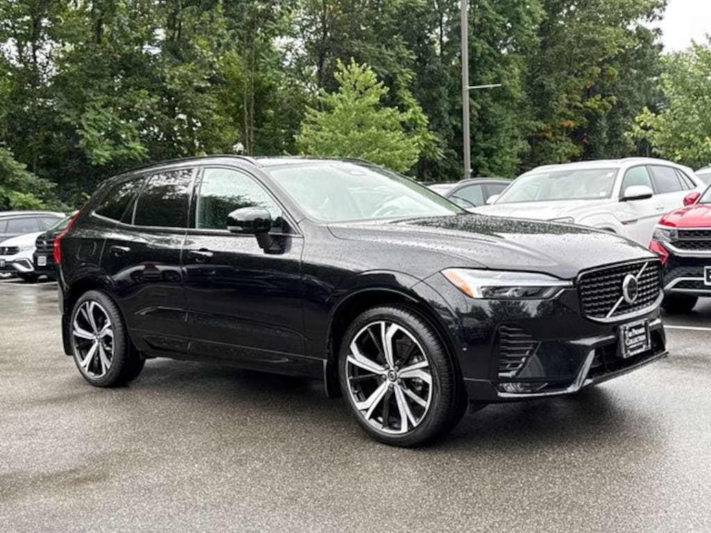 Certified 2024 Volvo XC60 B5 Ultimate Dark Theme SUV