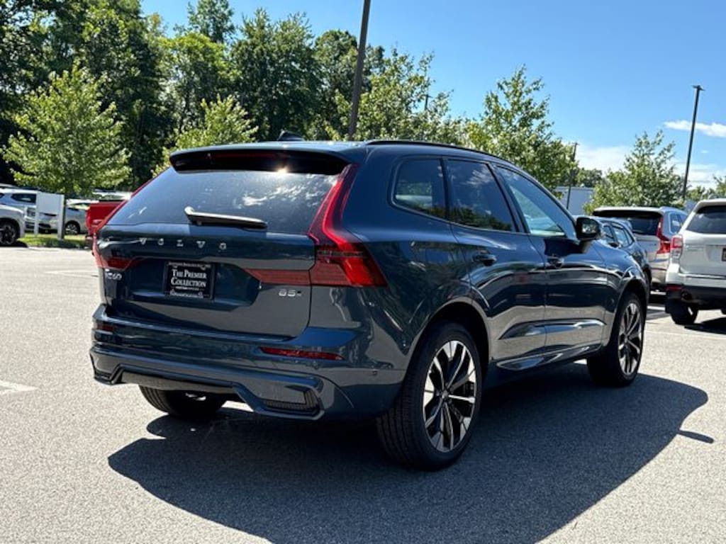 New 2027 Volvo XC60 Plus SUV