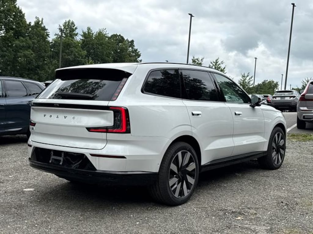 New 2026 Volvo EX90 Twin Motor Performance Ultra 7-Seater SUV