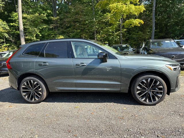 New 2027 Volvo XC60 B5 Ultra SUV