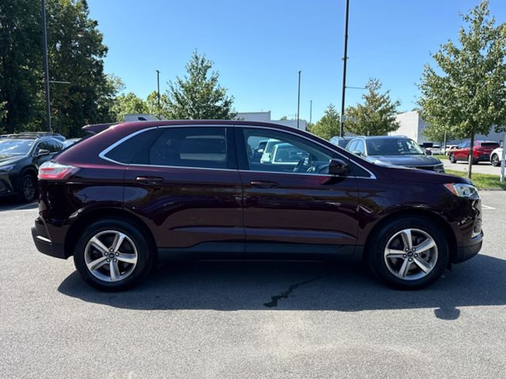 Used 2021 Ford Edge SEL SUV