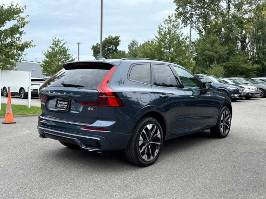 Certified 2026 Volvo XC60 B5 Plus SUV