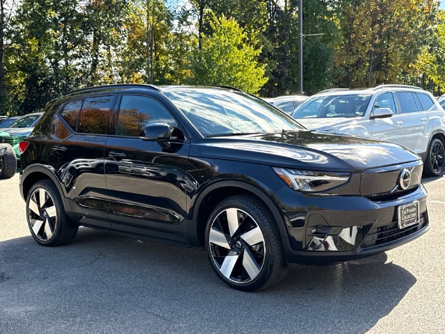Used 2023 Volvo XC40 Ultimate with VIN YV4ED3UM9P2990277 for sale in Wappingers Falls, NY