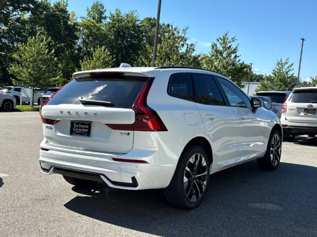 New 2027 Volvo XC60 Plus SUV