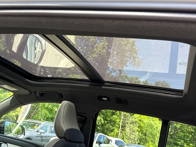 2026 Volvo XC40 Ultra Black Edition - Photo 26