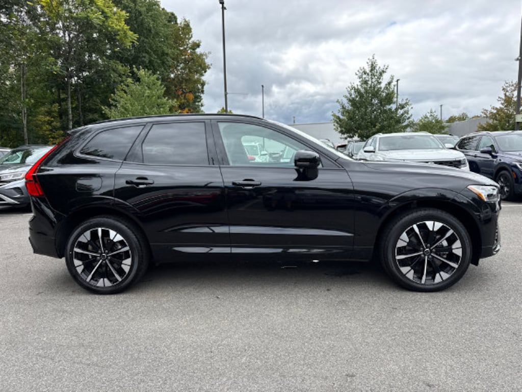 Used 2026 Volvo XC60 B5 Plus SUV