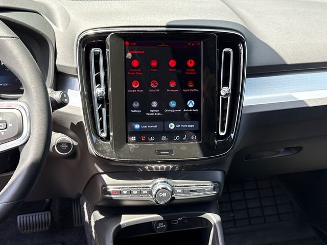 2026 Volvo XC40 Ultra Black Edition - Photo 20