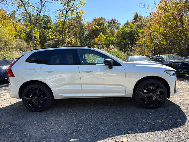 New 2027 Volvo XC60 plug-in hybrid T8 Ultra Black Edition SUV