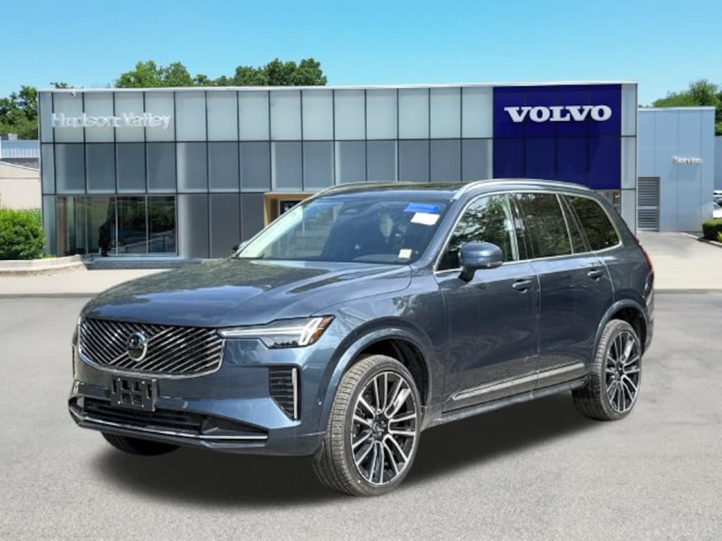 New 2026 Volvo XC90 B6 Plus 7-Seater SUV
