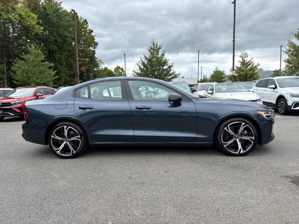 Used 2024 Volvo S60 B5 Core Dark Sedan