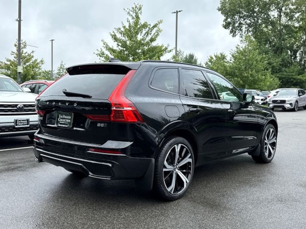 Certified 2024 Volvo XC60 B5 Ultimate Dark Theme SUV