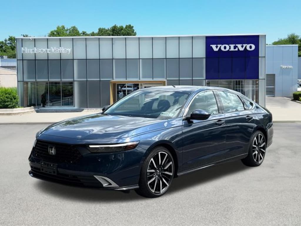 Used 2025 Honda Accord Hybrid Touring Sedan