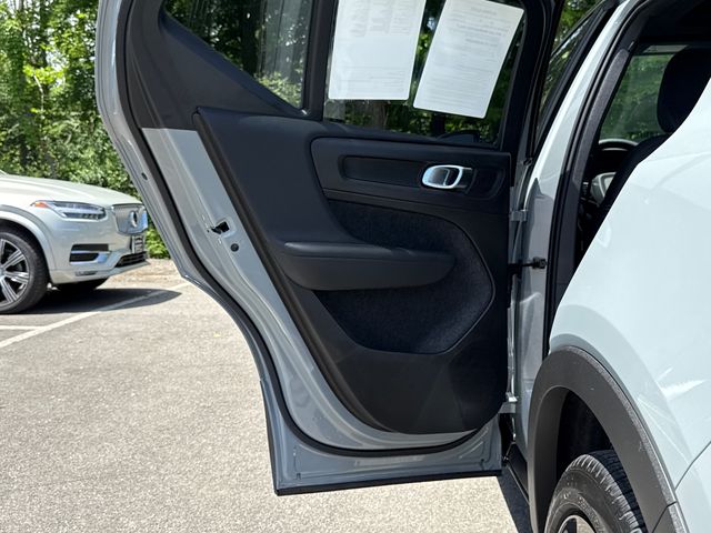 2026 Volvo XC40 Ultra Black Edition - Photo 23