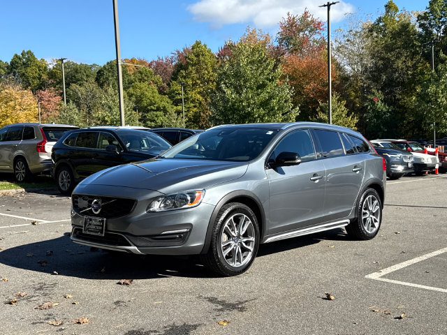 Volvo V60 Cross Country