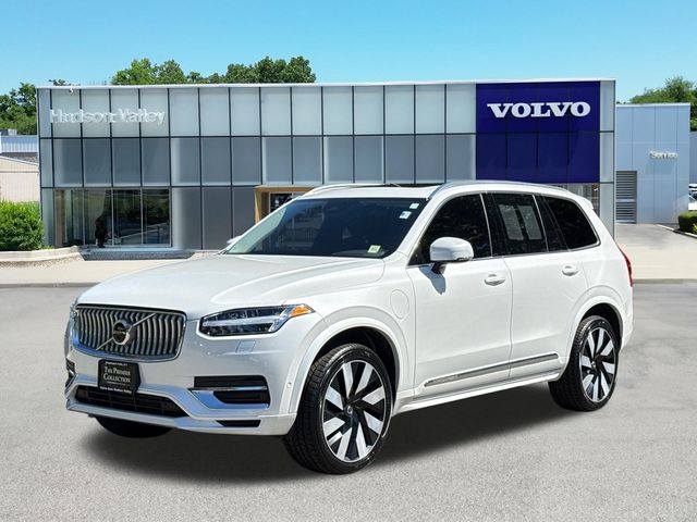  Volvo XC90 Recharge Plug-In Hybrid