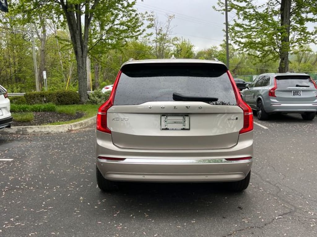 Used 2024 Volvo XC90 B6 Plus Bright 6-Seater SUV