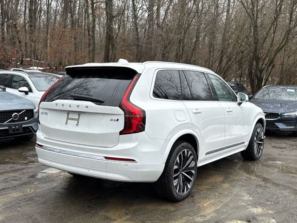 New 2026 Volvo XC90 B6 Plus 7-Seater SUV
