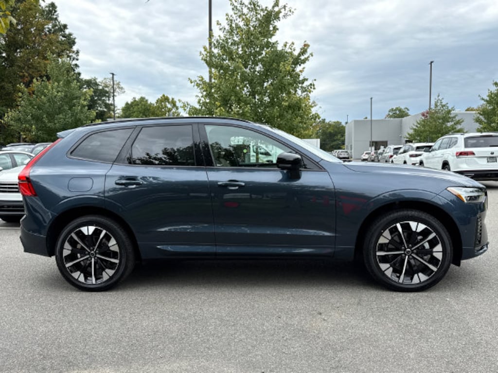 Certified 2026 Volvo XC60 B5 Plus SUV