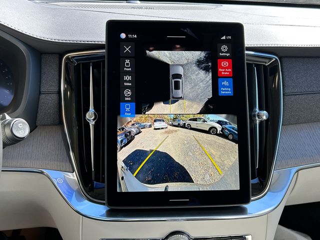 2026 Volvo XC90 Ultra - Photo 15