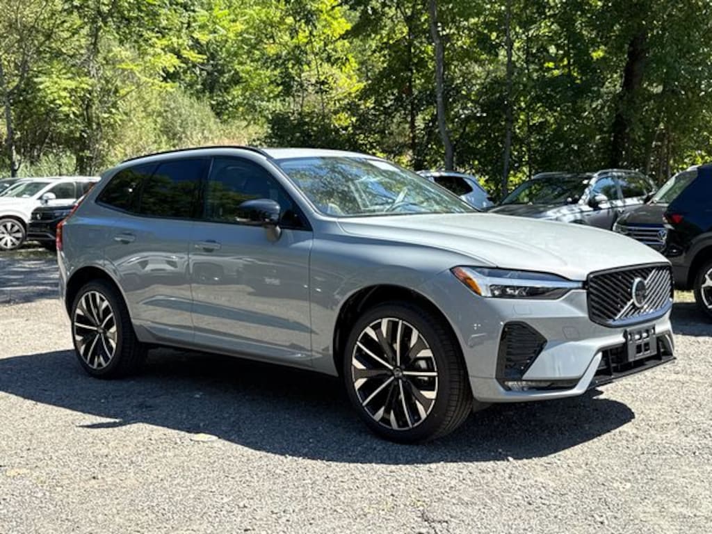 New 2027 Volvo XC60 B5 Ultra SUV