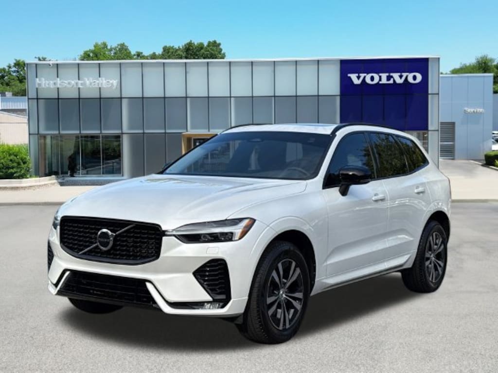 Certified 2025 Volvo XC60 B5 Core SUV