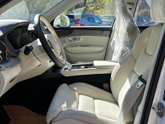 2026 Volvo XC90 Ultra - Photo 10