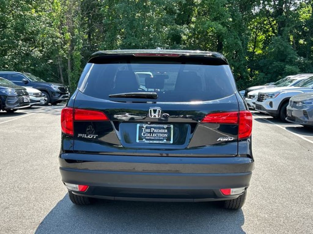 Used 2016 Honda Pilot EX-L AWD SUV