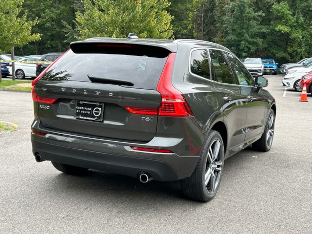 Used 2020 Volvo XC60 T6 Momentum SUV