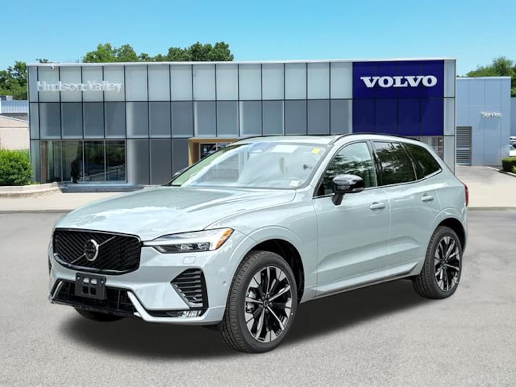 Used 2027 Volvo XC60 Plus SUV