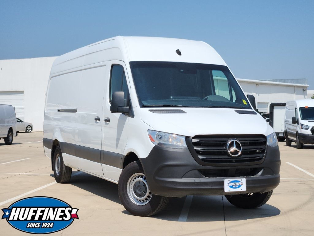 2023 Mercedes-Benz Sprinter Cargo Van