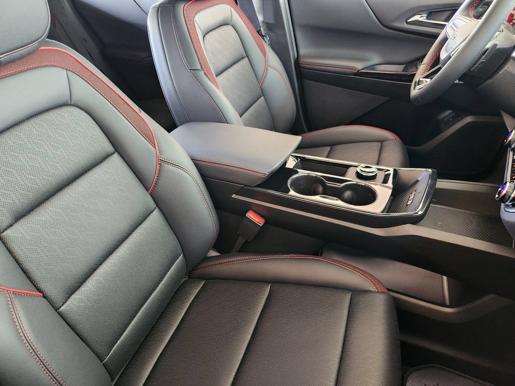 2027 Chevrolet Equinox RS - Photo 11