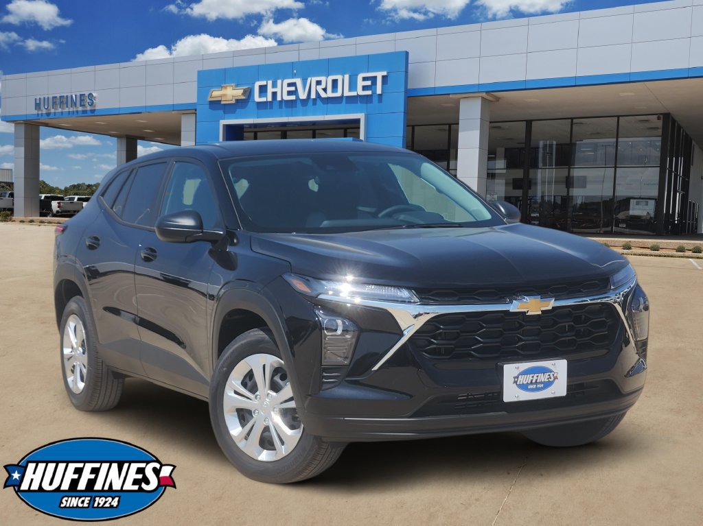 2026 Chevrolet Trax LS SUV