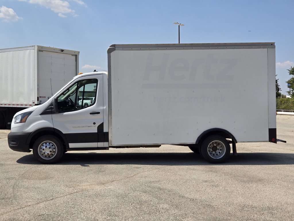 Used 2023 Ford Transit Cutaway