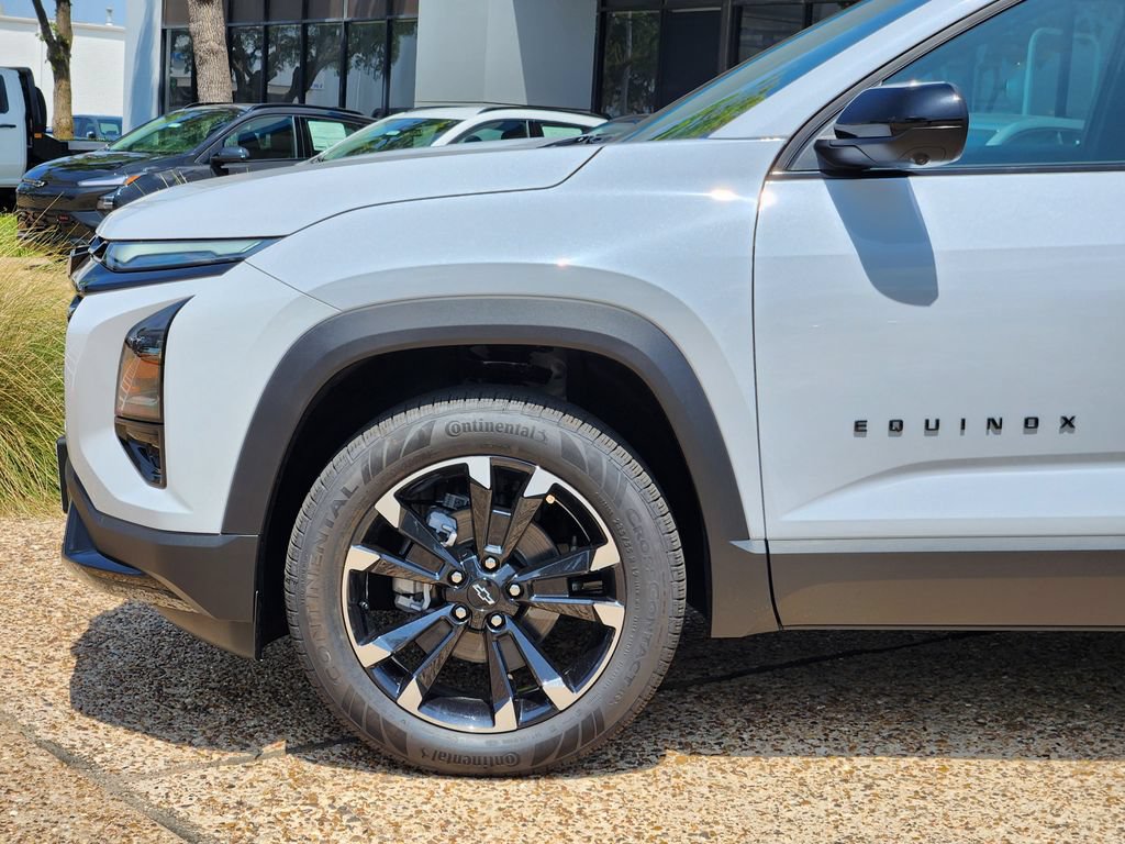 2027 Chevrolet Equinox RS - Photo 7