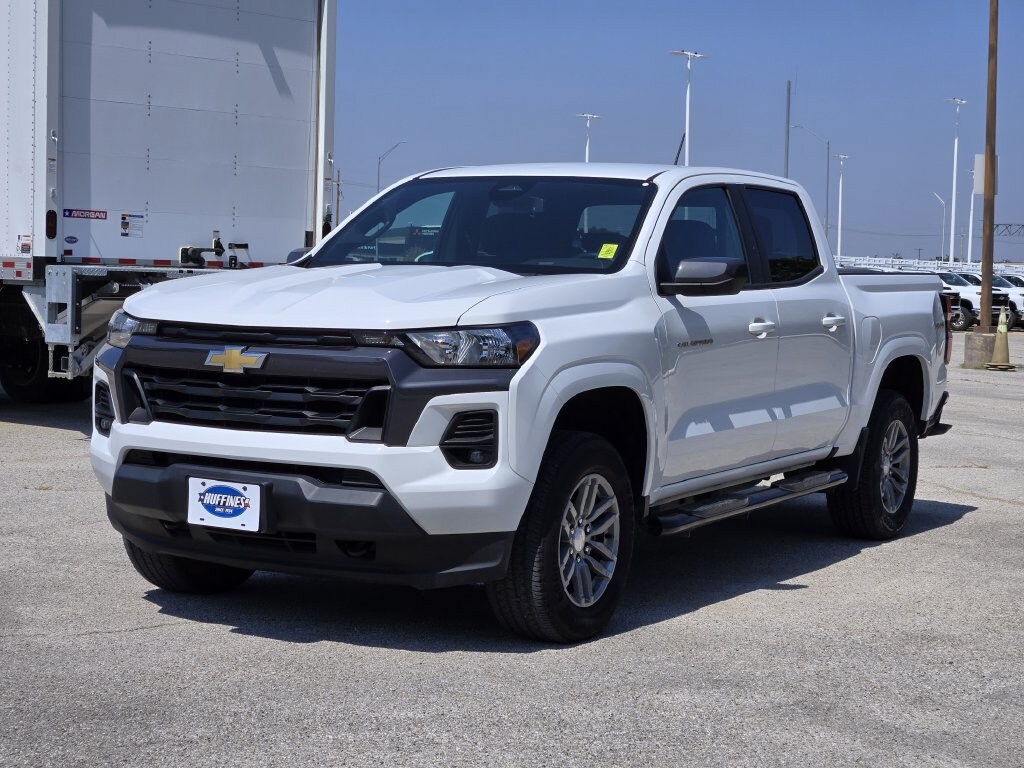 Used 2024 Chevrolet Colorado LT Truck