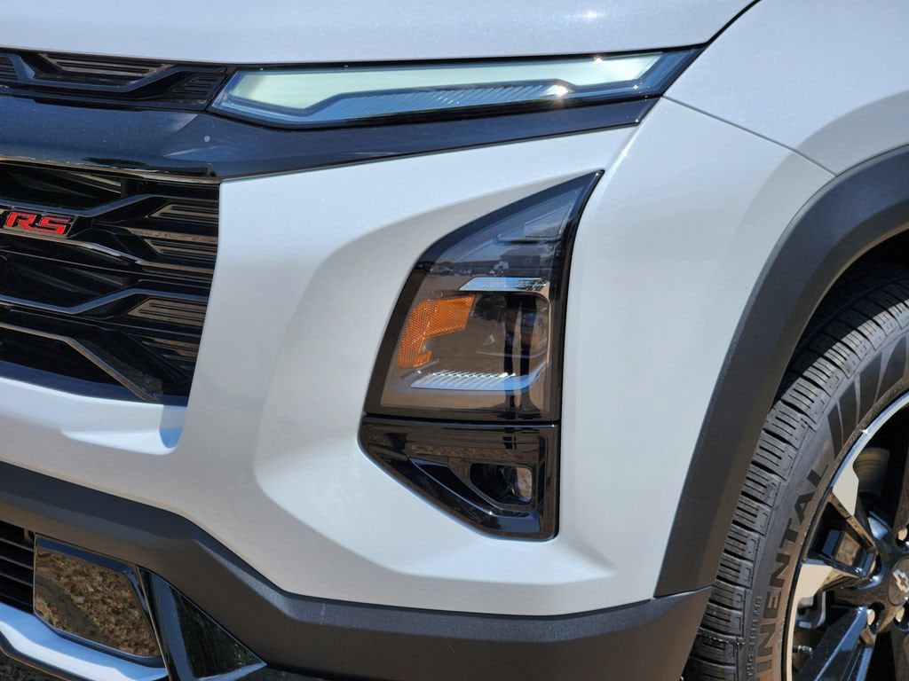 2027 Chevrolet Equinox RS - Photo 6