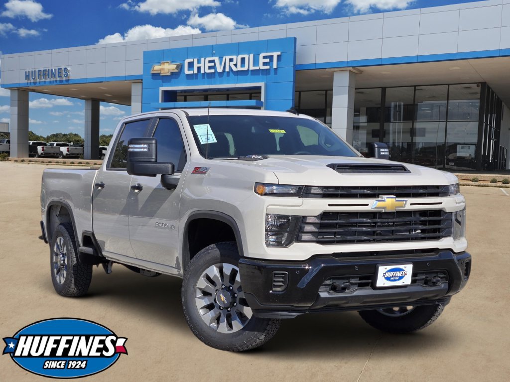2026 Chevrolet Silverado 2500 HD Custom Truck Crew Cab