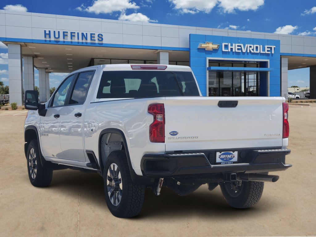 New 2026 Chevrolet Silverado 2500 HD Custom Truck Crew Cab
