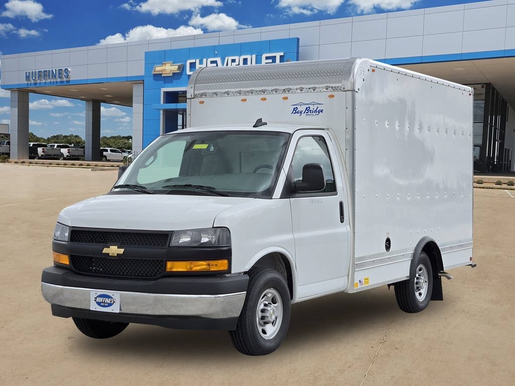 New 2026 Chevrolet Express Cutaway 3500 1WT Cutaway Van