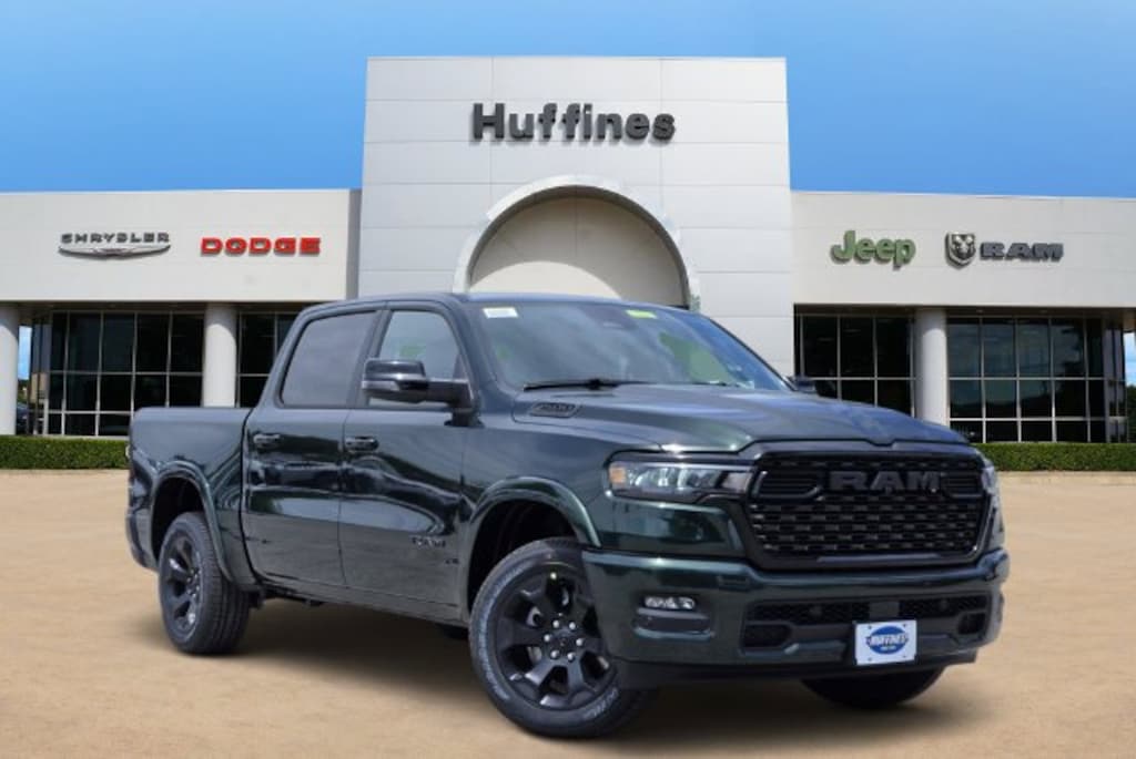 New 2026 Ram 1500 LONE STAR CREW CAB 4X2 5'7 BOX Pickup