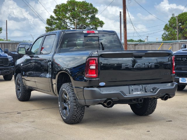 New 2026 Ram 1500 WARLOCK CREW CAB 4X4 5'7 BOX Pickup