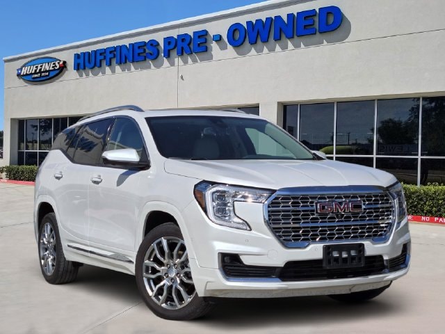 2023 GMC Terrain Denali