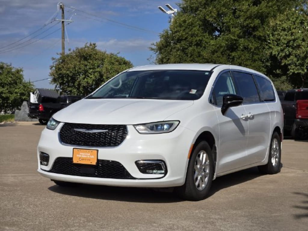 Certified 2024 Chrysler Pacifica Touring L Van Passenger Van
