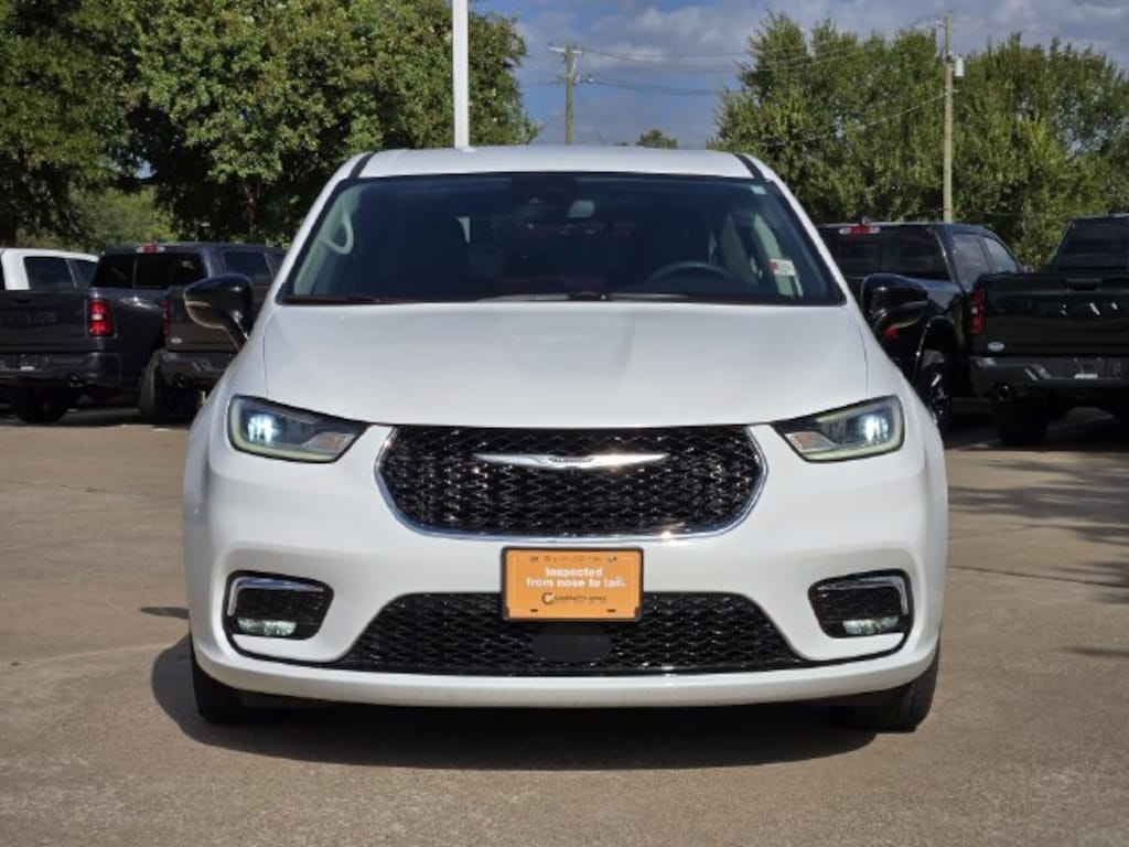 Certified 2024 Chrysler Pacifica Touring L Van Passenger Van
