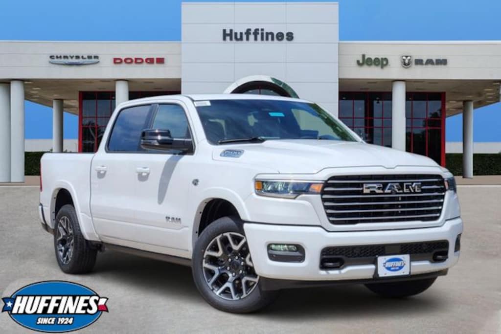 New 2026 Ram 1500 LARAMIE CREW CAB 4X4 5'7 BOX Pickup