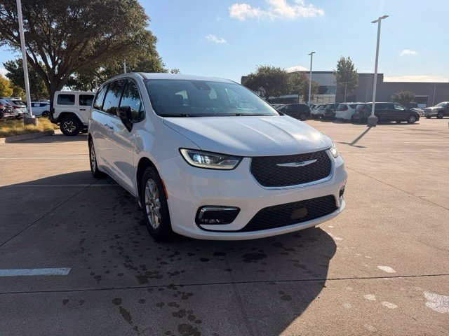 2024 Chrysler Pacifica