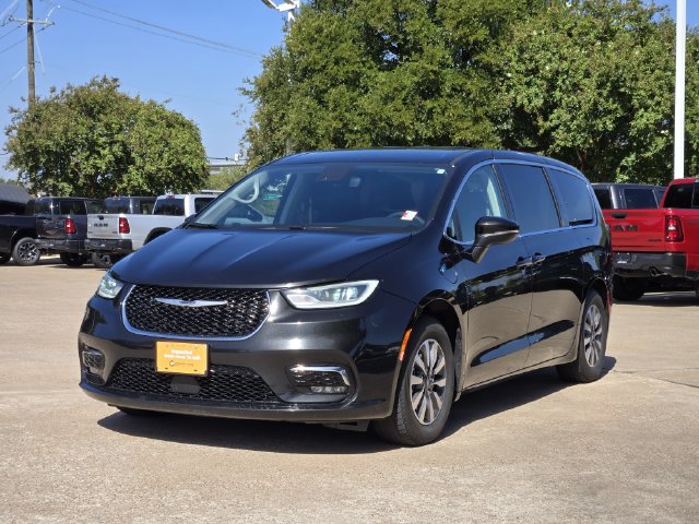 Certified 2023 Chrysler Pacifica Plug-In Hybrid Touring L Van Passenger Van