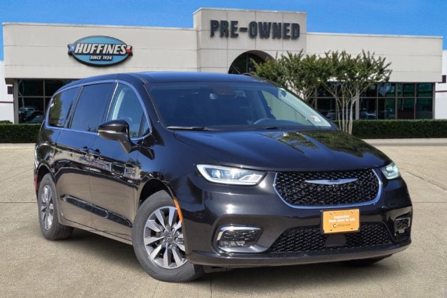 2023 Chrysler Pacifica Hybrid